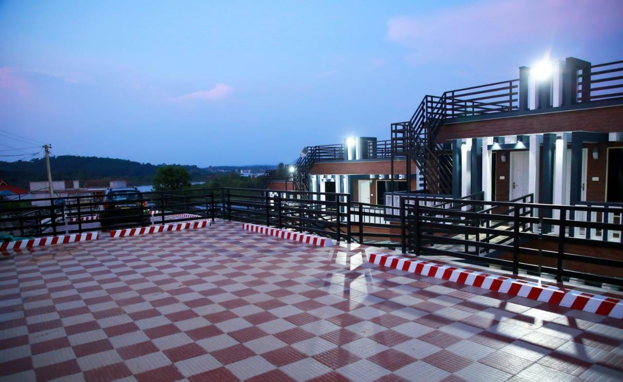 Casa Lake View Resort Wayanad Meppādi エクステリア 写真